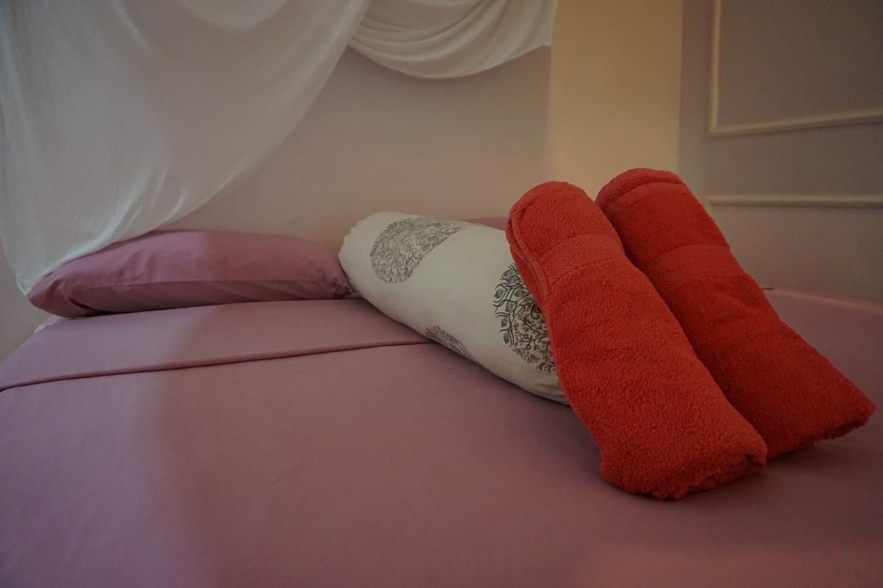 Bed and Breakfast Salon de Nomad Gili T. Gili Trawangan Esterno foto