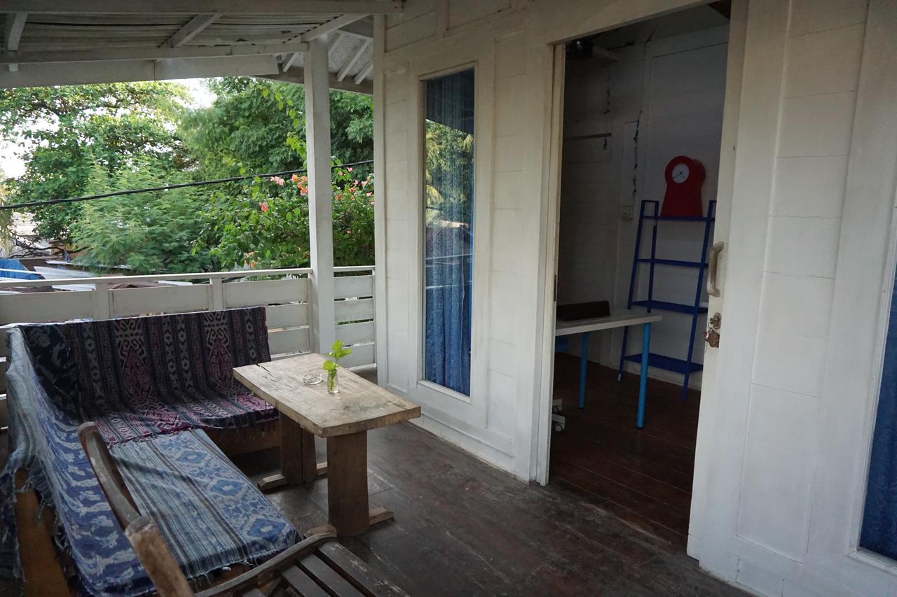 Bed and Breakfast Salon de Nomad Gili T. Gili Trawangan Esterno foto