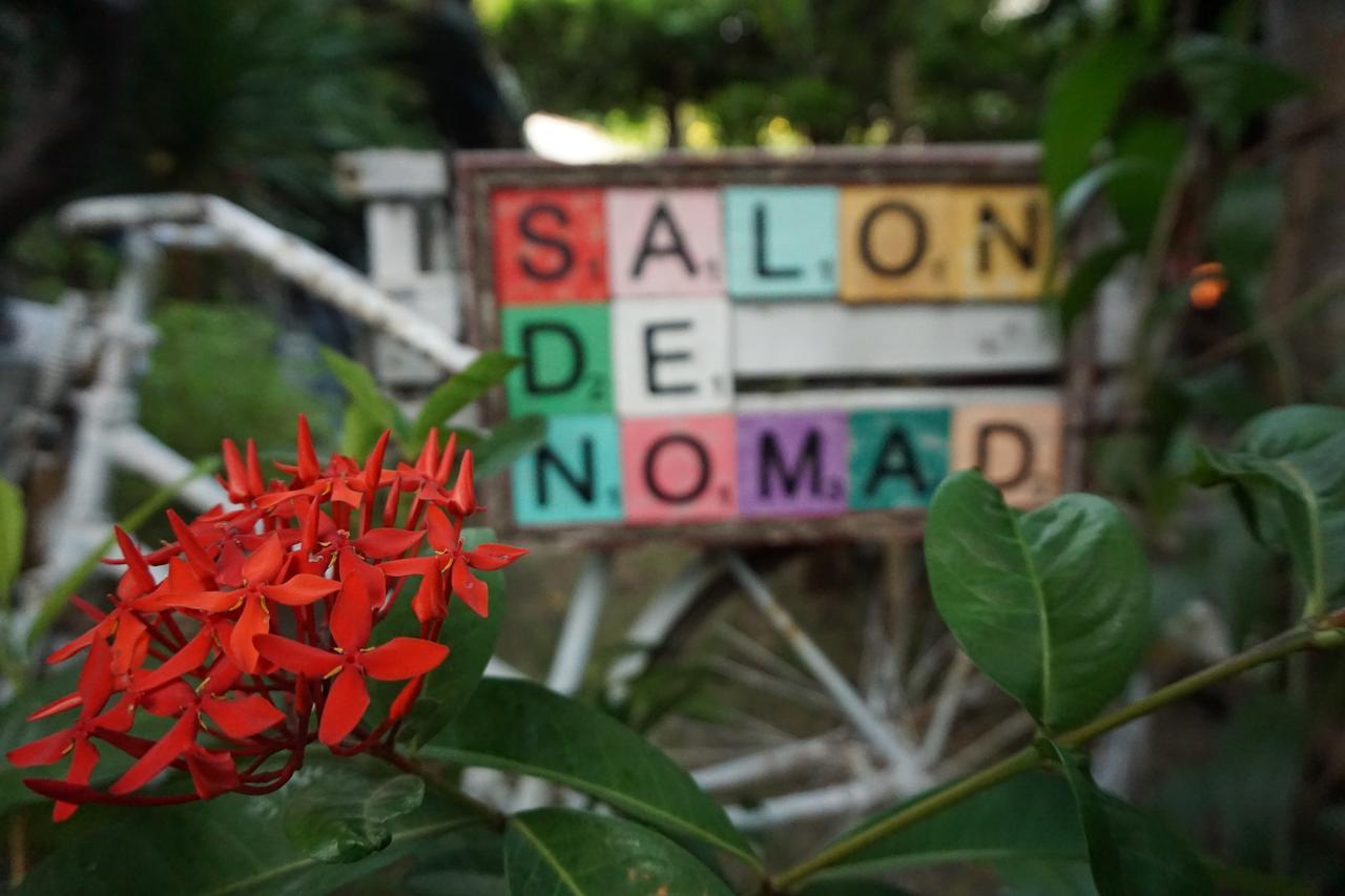 Bed and Breakfast Salon de Nomad Gili T. Gili Trawangan Esterno foto