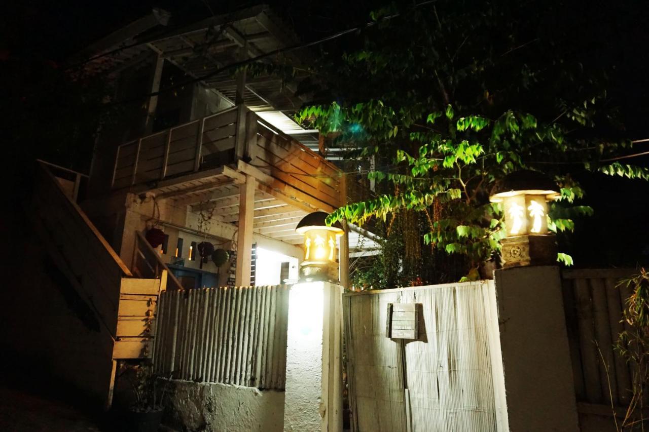 Bed and Breakfast Salon de Nomad Gili T. Gili Trawangan Esterno foto